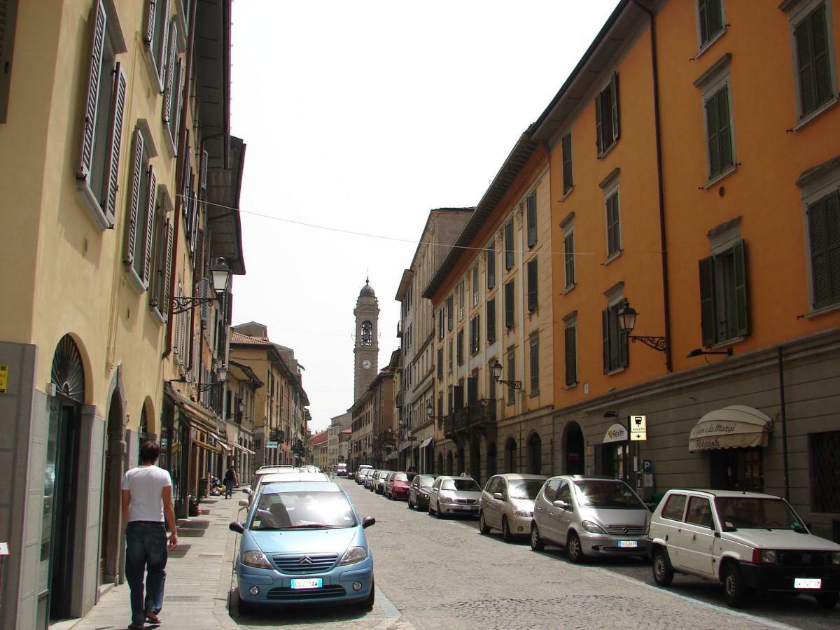 Antico Borgo Aparthotel Bergamo Kültér fotó